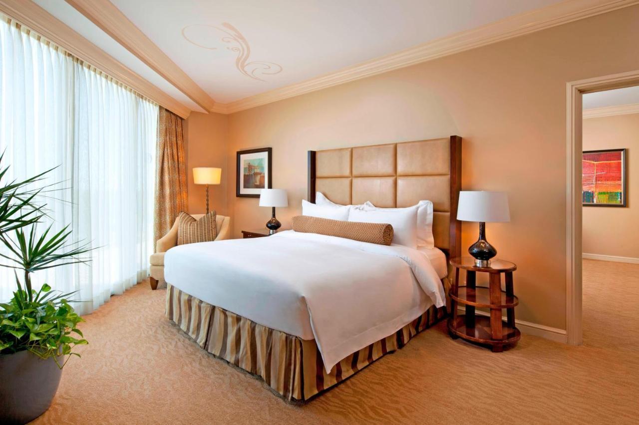The St. Regis Houston Ξενοδοχείο Εξωτερικό φωτογραφία
